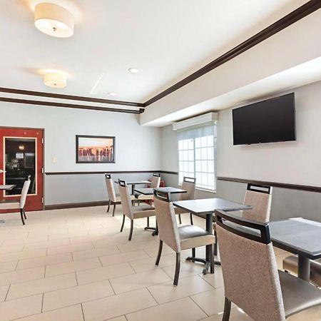 Best Western Carthage Inn & Suites Exterior photo